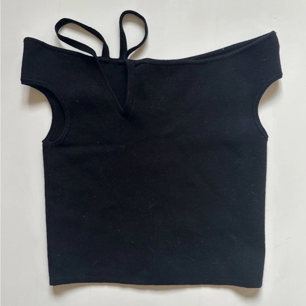 Express Women’s Black Off Shoulder Top | Size: Small